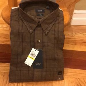 Men’s twill dress shirt